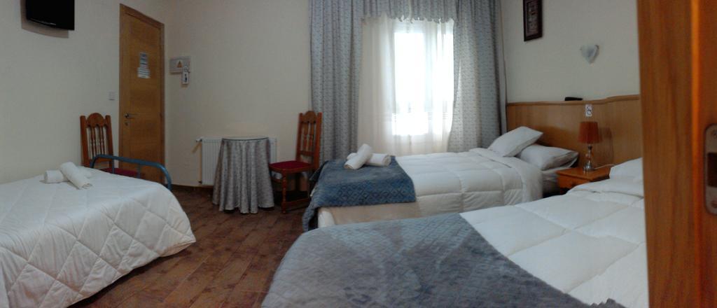 Hostal Ponte Dos Santos Ribadeo Dış mekan fotoğraf
