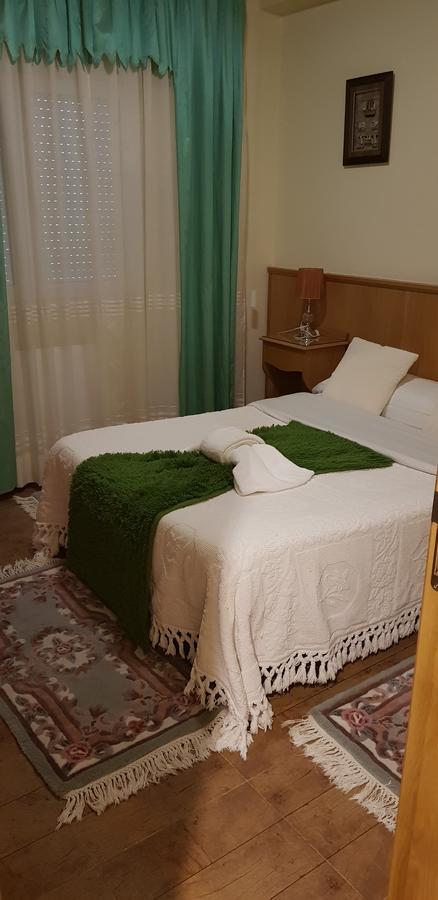 Hostal Ponte Dos Santos Ribadeo Dış mekan fotoğraf